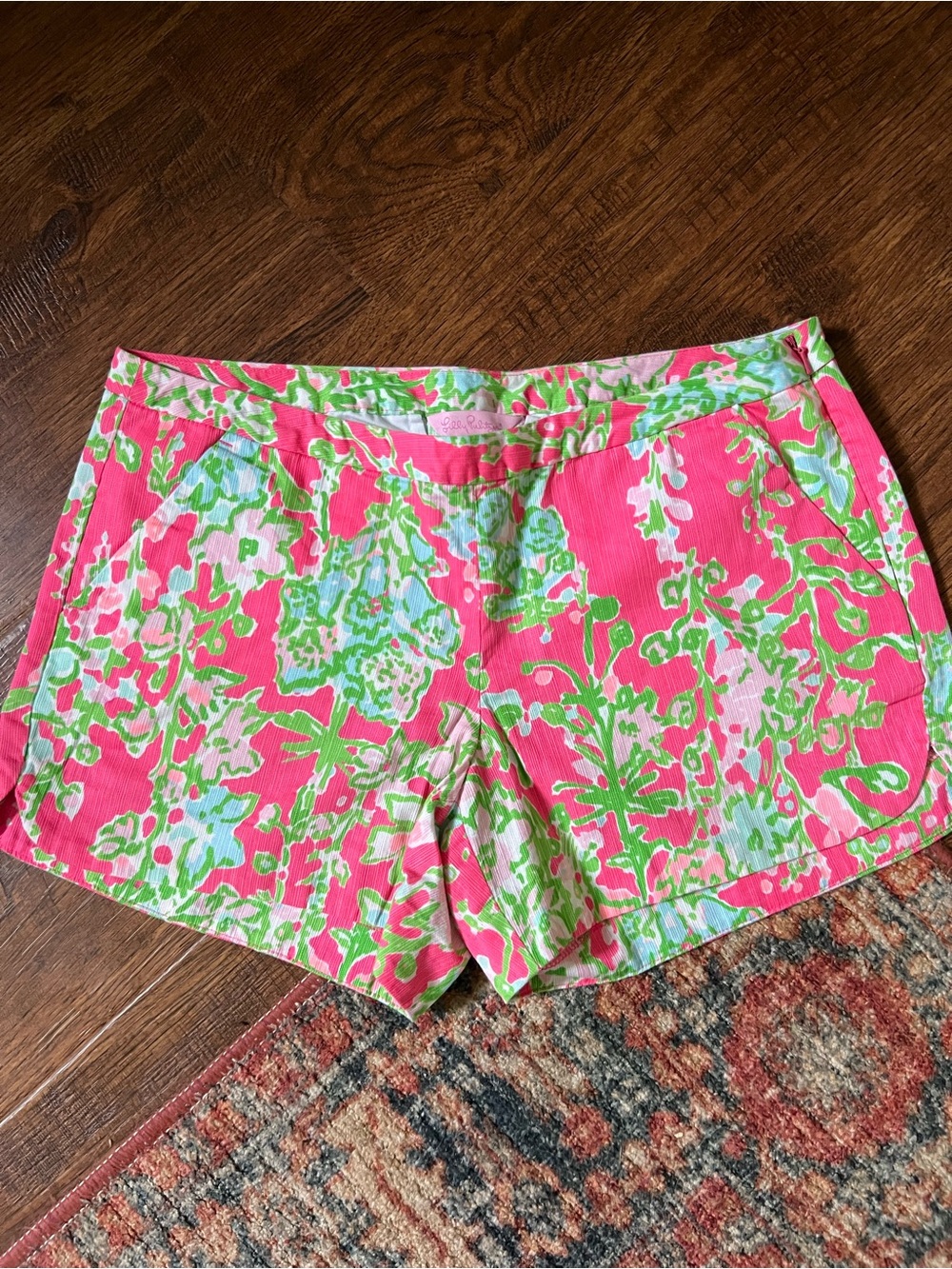 LILLY PULITZER Adie shorts in flamingo pink Southern Charm print✨